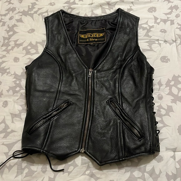 UNIK Leather Vest size S - Picture 1 of 9